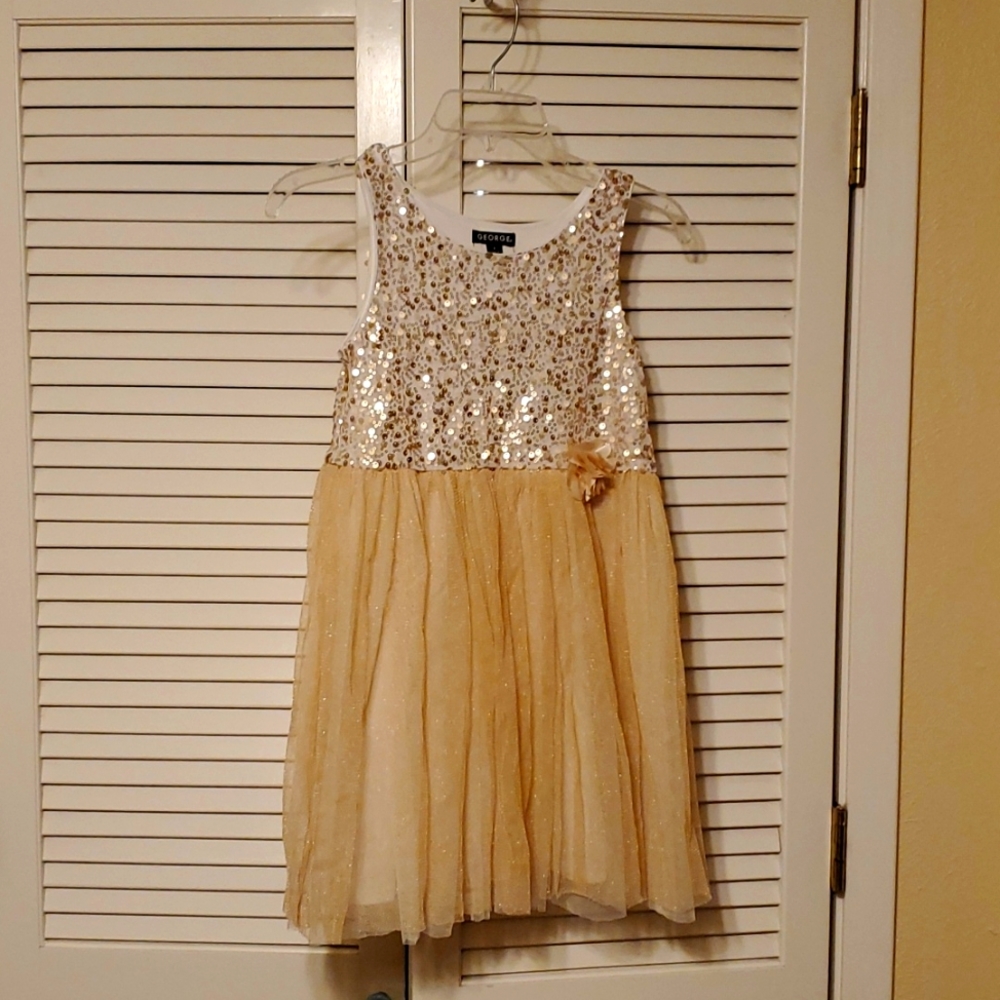 Girls GUC Christmas, Holiday Dress Size 8